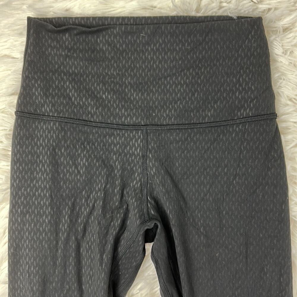Lululemon Align Crop *21" Diverge Emboss Black
